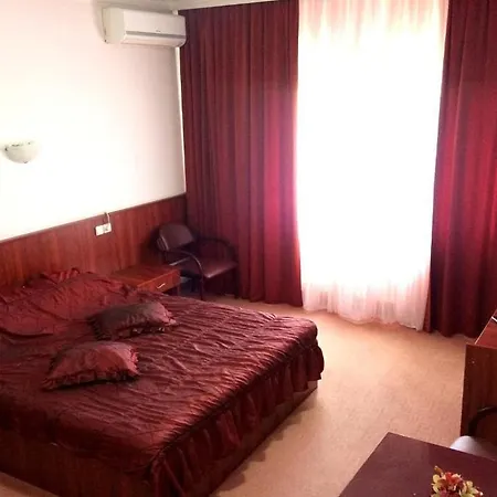 Oxa Hotel 3*