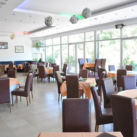 Hotel Oxa 3*